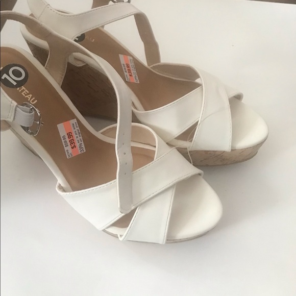 Wedges white size 10 for the summer comfortable - Picture 3 of 5